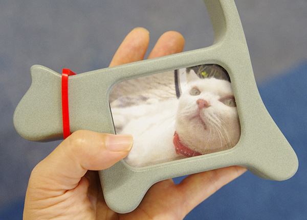 日比谷花壇ペットのお供えセット写真立ての大きさ猫