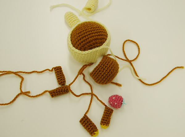 フェリシモのリラックマ編みぐるみキットを超初心者が作ってみた！本当に簡単に作れるか解説します | もふ部